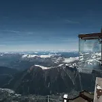 Aiguille Du Midi - Le Chamo'nid * Chamonix Mont Blanc