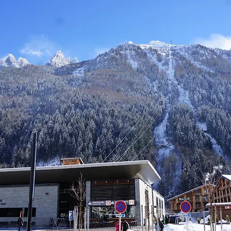 Aiguille Du Midi - Le Chamo'nid *